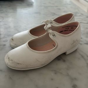 tap shoes used one season size 9